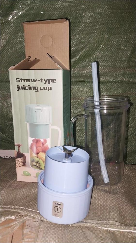 Juicer tumbler bottle